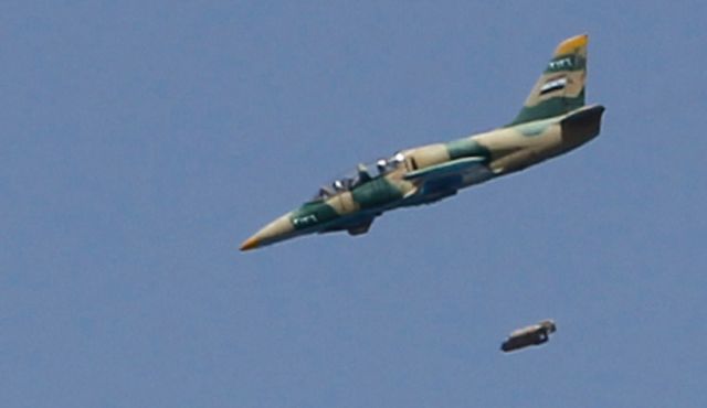 Suriye jetleri IŞİD karargâhlarını bombaladı