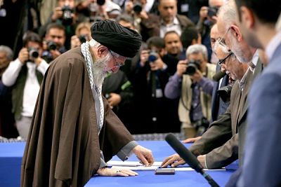 İlerlemiş bir İran’a doğru: Washington’un değil, İranlıların yolu / İran seçimlerinin gerçek anlamı