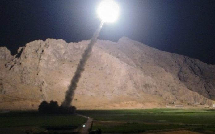 Yedioth Ahronoth: IŞİD’e yapılan füze saldırısı İran’ı dünya gücüne dönüştürüyor