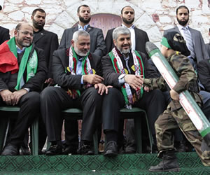 "Mursi’nin Düşmesinden Sonra Hamas, İttifakları Gözden Geçiriyor"
