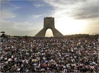 "İran’ın Bağımsızlığı Satılık Değildir"