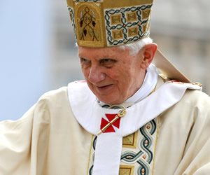 "Papa’nın İstifası Katolikliğin ve Avrupa'nın Krizini Gösteriyor"