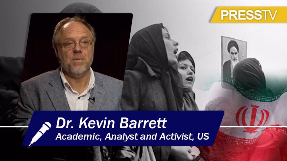 Kevin Barrett: İran İslam Devrimi sömürge karşıtı hareketi bir üst seviyeye taşıdı